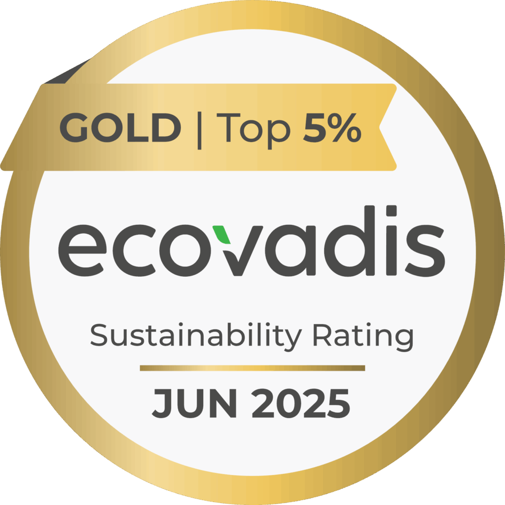 Rundes EcoVadis-Siegel mit Gold-Rand, Aufschrift „Gold | Top 5 %, Sustainability Rating Juni 2025“.