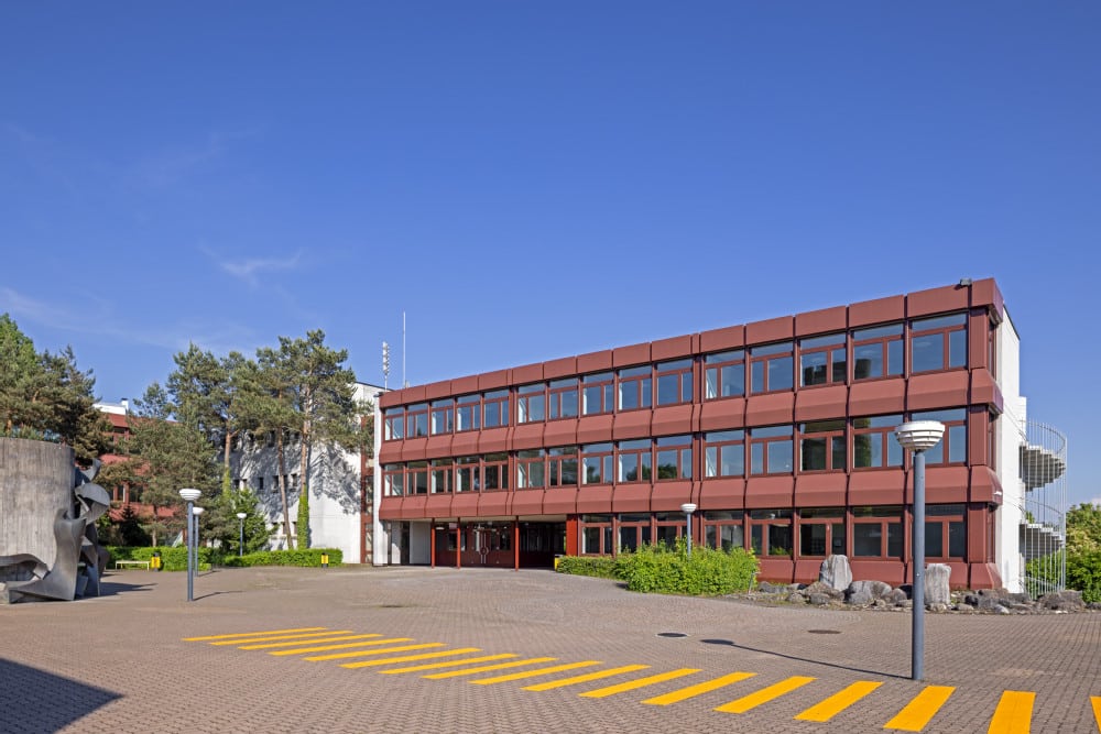 Aussenansicht Schulgebaeude