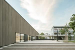 Ersatzneubau Sporthalle Fasanenhofschule Stuttgart fertiggestellt