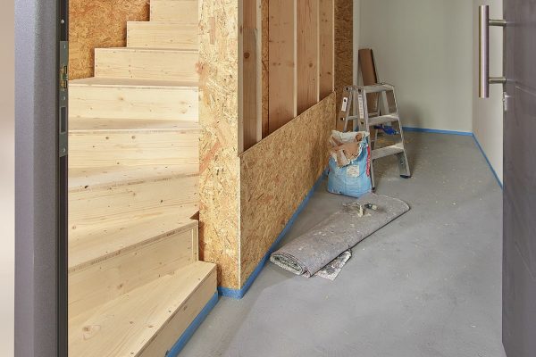 Bautreppe aus Holz