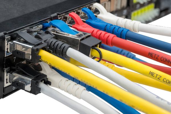 RJ45 field plug ultra short: Platzsparende und zuverlässige Netzwerkverbindungen