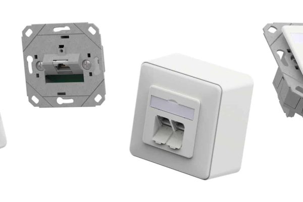 Innovative RJ45 Anschlussdose in verschiedenen Varianten für die fachgerechte Unterputz- und Aufputzmontage.