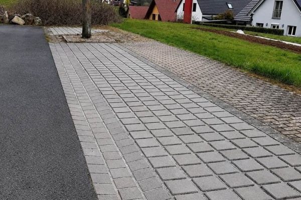 Bordsteine sichern Stabilität und Orientierung