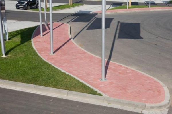 Rundborde für moderne Freiraumgestaltung