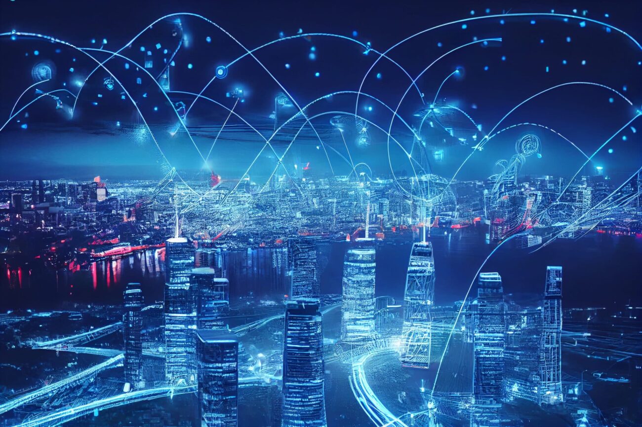 Stadtansicht bei Nacht mit digital illustrierten Netzwerk- und Datenverbindungen, die moderne Smart-City-Infrastrukturen symbolisieren.